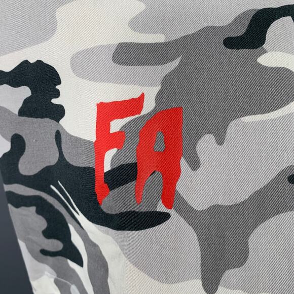 FUCKINGAWESOME Size XL Grey Black White Camo Cotton Cargo Vest - Picture 2 of 6